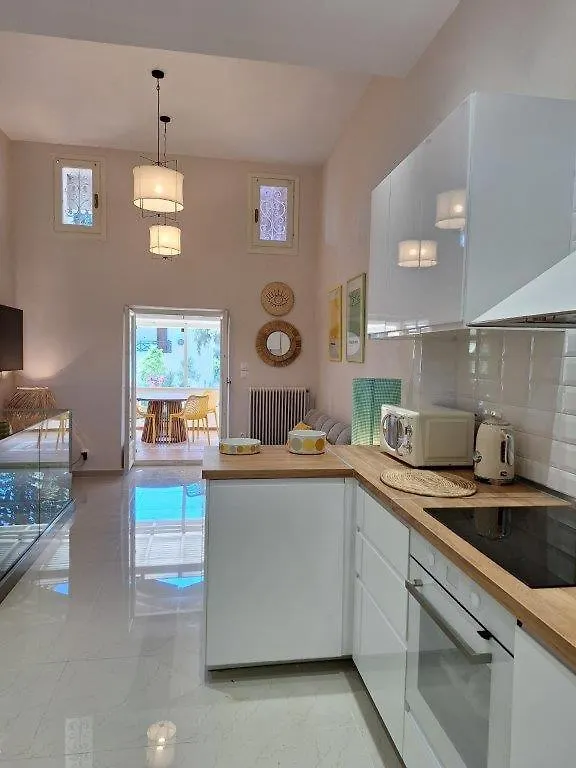 Xenaki Villa Nikiti  Holiday home Nikiti (Sithonia)